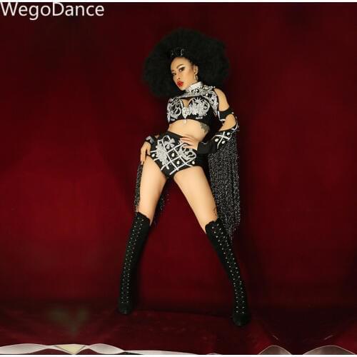 Hot Sale Sexy Queen Luxury Crystals Black Tassel Dance Wear Bright Rhinestones Bra Short Female Singer Dress Stage Costume