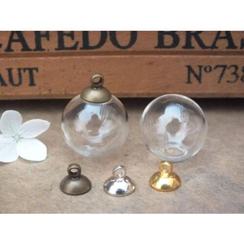 Free ship!! 18mm Handmade ball shape glass globe bubble cap set /3 color can choose fashion glass vial dome cover charms