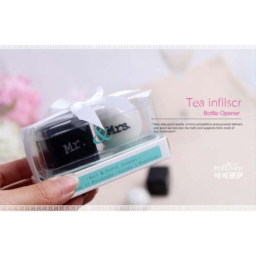 100pairs 200pcs Free Shipping New "Mr. & Mrs." Ceramic Salt And Pepper Shaker Wedding Decoration Gifts Favors Supplies