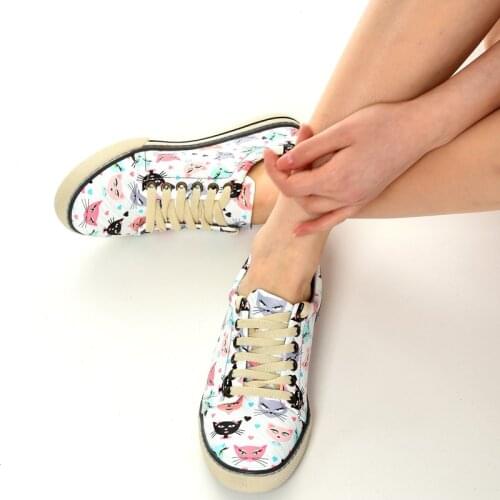 Colored Cat Digital Print Colorful Patterned Womens Sports Shoes Classic Shoes Flat Camouflage Casual Shoes Fashion 2021