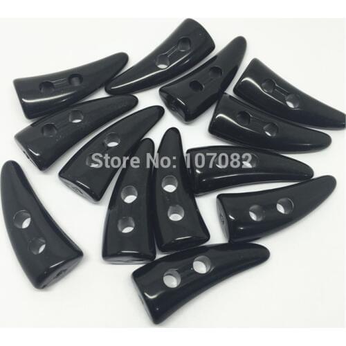 100pcs Black Horn Buckle 2-Hole Buttons Windcheater Sweater Clothes Boots Toggle Button SSY-021