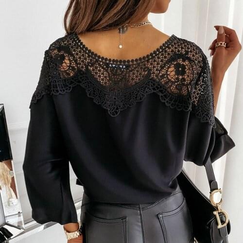 Y Nidus Openwork Blouses