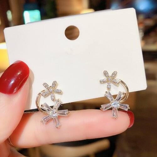 Korean Earrings Fashion Jewelry Five Petal Flower Statement Earrings Zircon Stud Earrings For Women Brincos Wholesale
