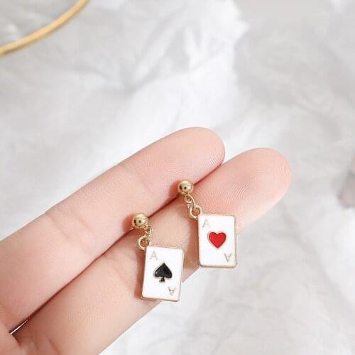 Lucky Playing Card Spade Red Heart Studs Earrings Womens Personality Simple Handmade Mini Earrings Ear Clip Fashion Jewelry