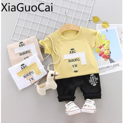 New Summer Childrens Sets Short-sleeved Baby Cartoon O-neck Kids Sets Stickers Round Neck Short-sleeved Shorts Two-piece Suits