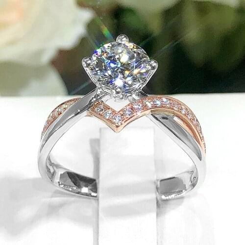 Delicate 1 Carat Imitation Moissanite Open Ring V Shape Two Tone Crown Rings for Women Wedding Party Fashion Jewelry Gift B4C339