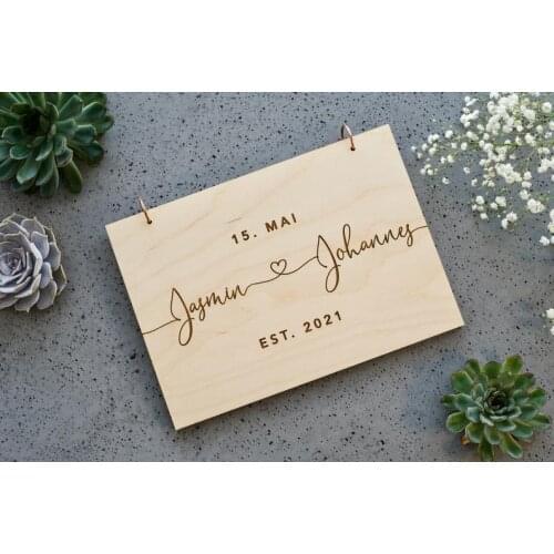 Noble memory book / guestbook made of wood for the wedding