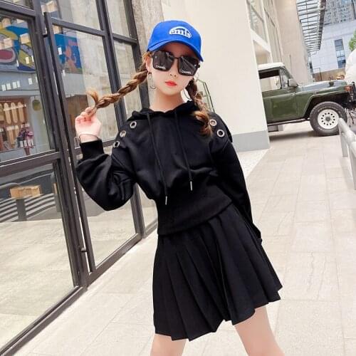 Girls autumn 2021 suit western style little girl cool style sweater short skirt suit big boy two-piece suit