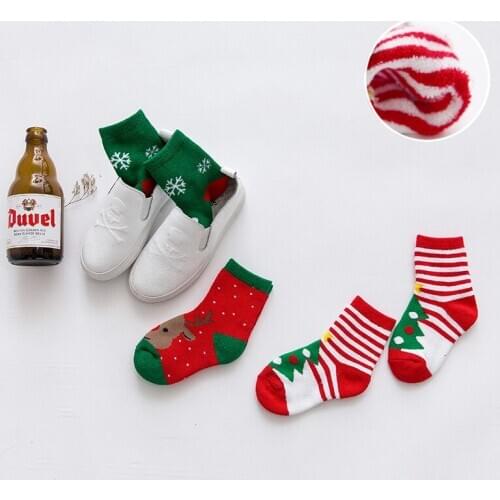 Three pairs of a set of South Koreas cotton thickening childrens socks Qiu dong season cute cartoon Santa private baby socks