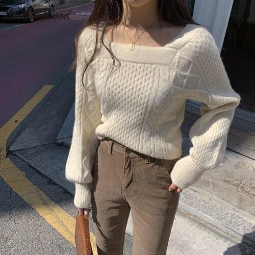 Loribindwood Solid Color Square Neck Sweater Female 2021French Leaky Clavicle Outer Wear Was Thin Linen Pattern Pullover Sweater