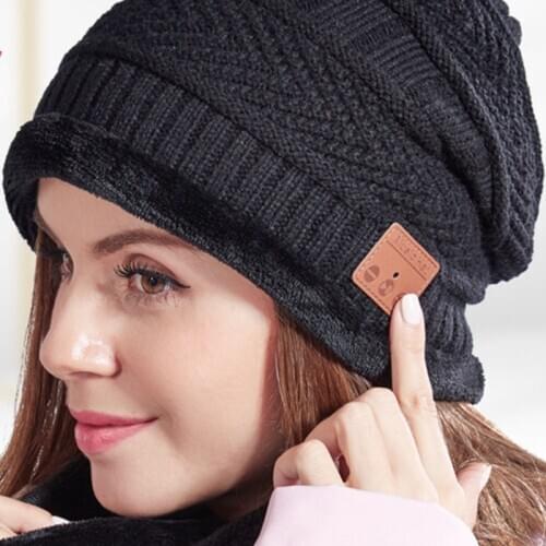 Plush Warmth Wireless Bluetooth Stereo Headset Cap Music Headphones Cold Winter Warm Hat for Night Running Fishing