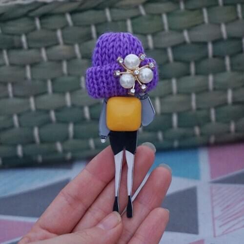 Woman Pin Badge Plastic Brooch for Clothes Acrylic Badges for Clothing accessories