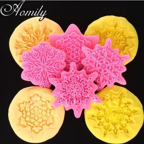 Aomily Lace Silicone Molds Cake Mold Cookie Cutter Biscuit Fondant Chocolate Mold Cake Kitchen Baking Tool Cake Cookie Mold Set