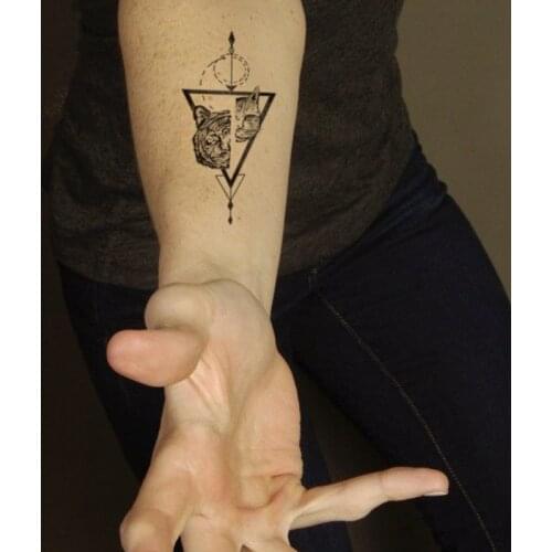 Waterproof Black Tattoo Sticker Temporar Fake Tattoo Animal Ear Arm Tattoo Geometric Tiger Cat Sticker Fake Tattoo for Woman Men