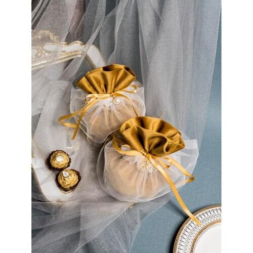 30pcs Yellow gift bags with handles Velvet cloth candy box baby shower chocolate favor wedding gift bag Event Party Supplies