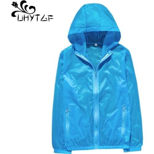 UHYTGF fashion Lovers Sun protection clothing UV-proof breathable summer tops jacket hooded outdoor thin 3XL plus size coat 1054