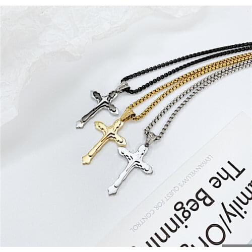 Stainless Steel Gold Black Necklace Men Jesus Catholicism Punk Style Simple Versatile Cross Pendant Necklace Jewelry On The Neck