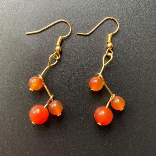 Natural Agate Stone Carnelian Red Polished Balls Beads Earrings Golden Color Handmade 1 Pair