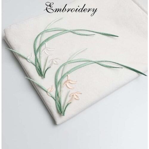 1Pc Orchid Flowers Applique Embroidered Iron on Flower Patches For Clothes Cheongsam Fashion Sticker Diy Decoration Craft Repair