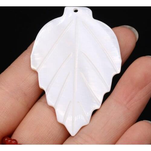 5Pcs Natural Freshwater White Shell Pendant Leaf-Shaped Loose Beads For Jewelry Making DIY Necklace Earrings Accessory