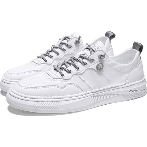 On low spike fashion breathable mens shoe classic slip man minimalist tenis men homme top footwear lightweight human homens la