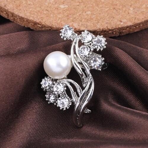 Fashion Bijouterie Chic Elegant Alloy Pearl Brooch Female Brooches Bag Accessories Drop Shipping