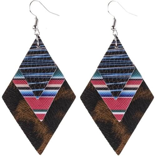 2021 Wholesale Dropshipping Striped Leopard Print Three-layer Leather Earrings In Stock