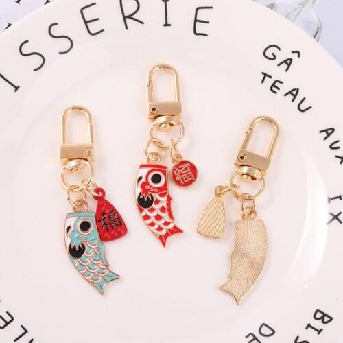 Fish Key Chain Creative Cartoon Red Black Blue Custom Metal Keyring Cute Accessories Decoration Backpack Bags Gift for Friends