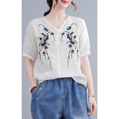Women Cotton Linen Casual T-shirts New Arrival 2021 Summer Vintage Style V-neck Floral Embroidery Loose Female Tops Tees B030
