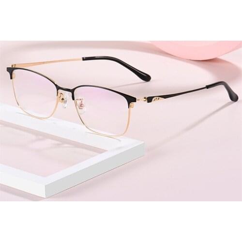 New Pure Titanium Eyebrow Eyeglasses Mens Fashion Simple Spectacles Frame Ladies Delicate And Elegant Myopia Eyewears 62468