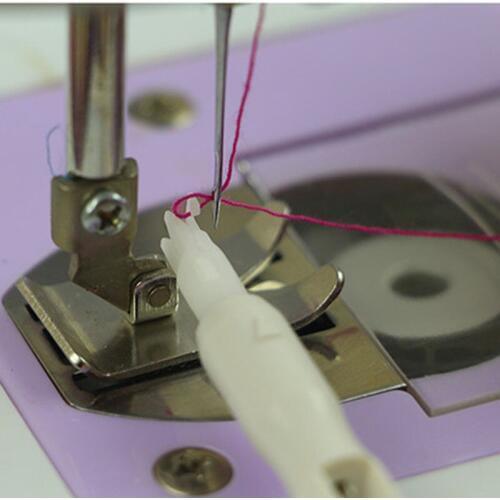 1 Pc Sewing Machine Needle Threader Needle Threader Insertion Tool Applicator for Sewing Machine Sew Thread English Introduction