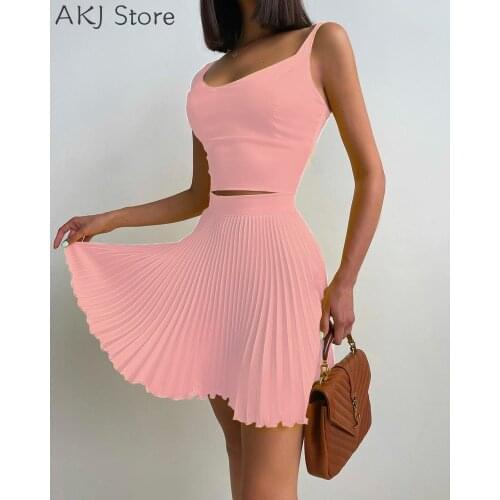 Women 2 Pcs Sets Square Neck Crop Top & Pleated Skirt Sets
