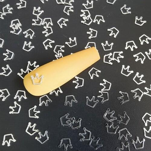 100pcs Heart Nail Decals Metal Stud lOVE Nailart Rivet Charms DIY Nails Accessories 3D Nail Art Decorations