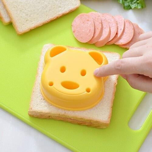 Chocolate Molds Cake Bread Toast Mould Cupcake Fondant Decorating Sandwich Cutter Yellow Little Bear Shape Household Supplies