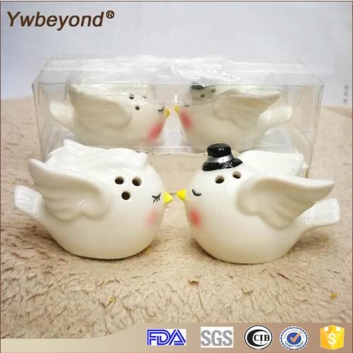 50pcs(25sets)/LOT Retrun Gifts Ceramic Happily After Ever Bridal Favors Angel Bird Ceramic Salt And Pepper Shaker