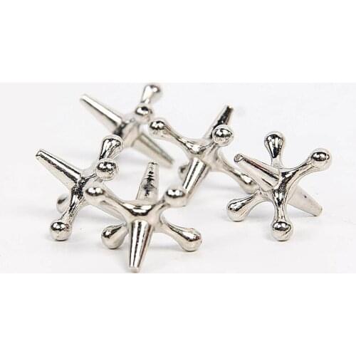 2xJacks Game Metal Crosses Ball Knucklebones Fivestones Classic Board Game
