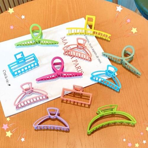 New Women Girls Cute Colorful Geometric Metal Hair Claws Vintage Hair Clips Hairpins Back Hair Hold Fashion Hair Accessories