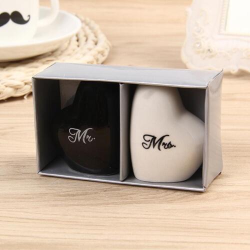 100sets Creative Heart shaped "Mr.& Ms." Ceramic Salt Pepper Shaker Wedding Favor Gifts 2pcs/set LX7988