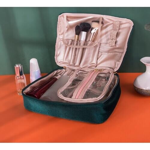 Large Makeup Bag Travel Cosmetic Bag Corduroy Waterproof Toiletries Storage Bag Travel Ladies Beauty Cases Zipper Organizer