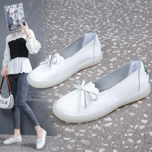 2021 New Solid Women Shoes Genuine Leather Women Flats Shoes Slip On Female Loafers Sewing Round Toe Single Shoes