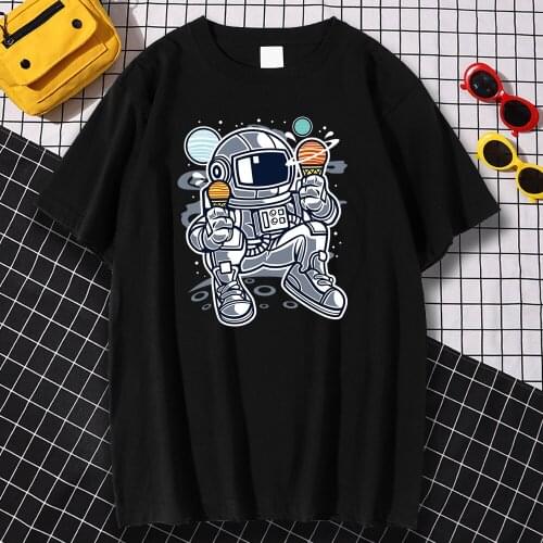 Astronaut Space Ice Cream Print T Shirts Summer Short Sleeve Vintage Clothes Men Oversized Hip Hop Loose O Neck Streetwear Top