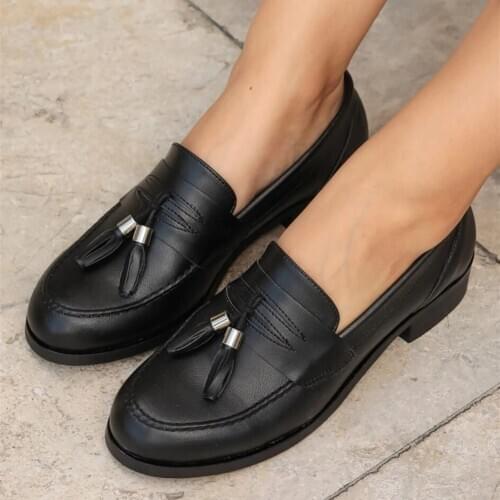 Mio Gusto Brand Dylan Black, Tan, White, wine Red Colors High Quality Women 's Oxford Casual Flat Shoes , shoes for women 2020 , designer shoes , ladies flat shoes , shoes for women 2021