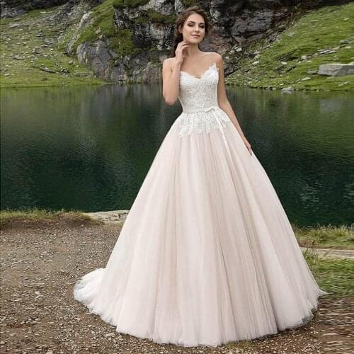 Graceful V Neck Sleeveless Lace Top Wedding Dresses Ball Gown Tulle Bridal Gowns with Sash Hippie Beach Boho Vestidos De Novia