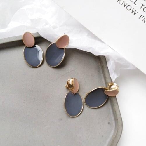 Korean Enamel Metal No Ears Hole Earrings Creative Irregular Round Oval Clip Earrings Without Piercing For Women Girls