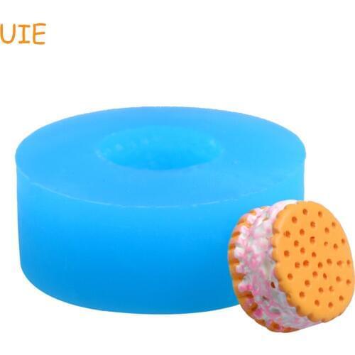QYL345U Mini Round Cream Felt Cookie Silicone Mold - Craft Fondant Gum Paste Icing Jewelry Flexible Mould 16mm