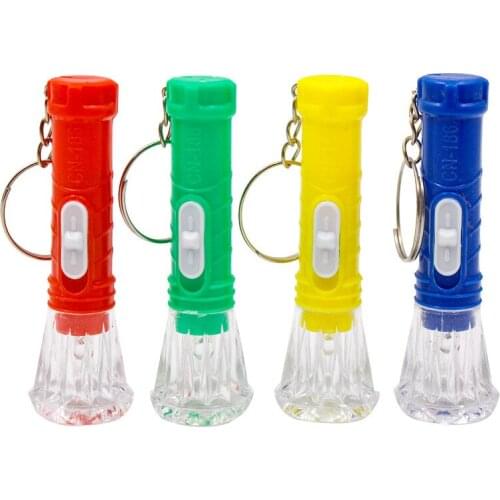 Small flashlight keychain mini small battery lamp key ring pendant wholesale authentic led luminous toys wholesale