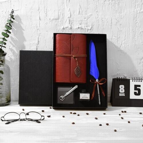 2020 New Retro Quill Book Set Notebook Pen in Gift