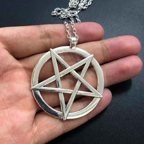 Simple Classic Inverted Pentagram Pendant Satanic Symbol Down Pentagram Necklace Amulet Jewelry