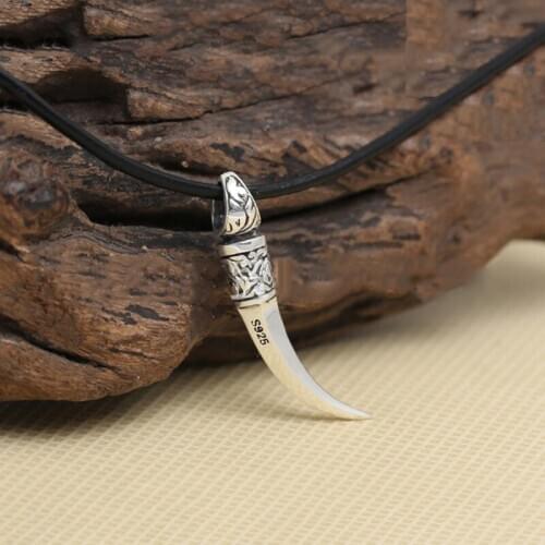 Real 925 sterling silver color Wolf Tooth Charm Pendant for Men Women Jewelry Necklace Pendant DIY Jewelry Making Birthday Gift