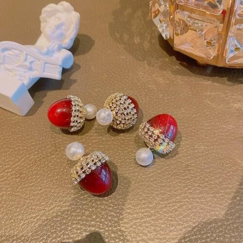 Hot Sale Exquisite CZ Cute Strawberry Stud Earrings Unique Delicate Pearl Beads Earrings